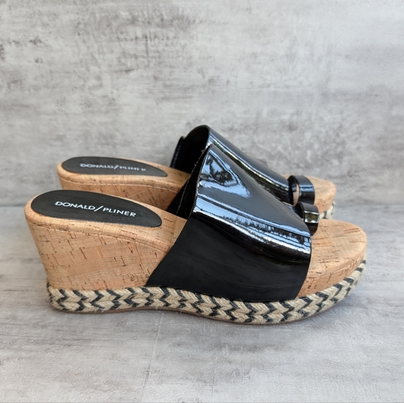 Donald Pliner Janet Black Patent Leather Cork Wedge Slide Sandal Women's Size 8 - Picture 6 of 12